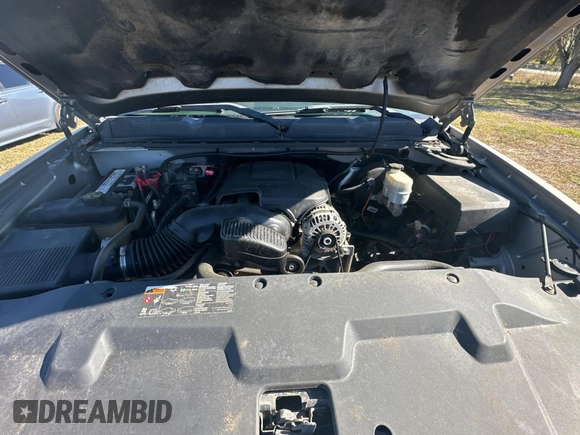 2013 Chevrolet Silverado 1500 LT with VIN 3GCPCSEA9DG215414, listed as a Copart auction lot 83071594 with 230,791 mi miles and Clean Title. Bid and sale history available at DreamBid. Image 7.