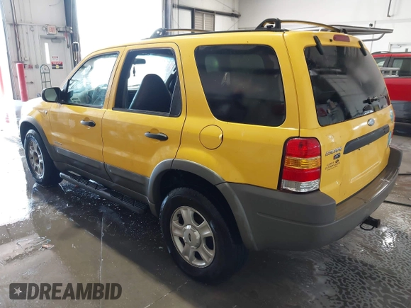 2001 Ford Escape XLT с VIN 1FMYU04131KF44245, выставлен на аукционе IAAI как лот 42273289 с пробегом 224 783 миль миль и . История ставок и продаж доступна на DreamBid. Изображение 3.