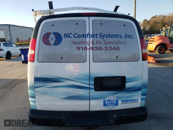 2019 Chevrolet Express Cargo Van with VIN 1GCWGAFG3K1181981, listed as a Copart auction lot 46722105 with 163,260 mi miles and Salvage Title. Bid and sale history available at carsss.com. Image 6.