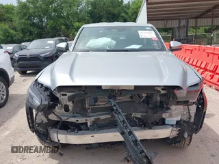 2024 Toyota Tacoma SR5 z VIN 3TMLB5JN9RM003004, wystawiony jako IAAI lot #42276998 z przebiegiem 32 474 mil mil oraz . Historia ofert i sprzedaży dostępna na DreamBid. Obrazek 12.