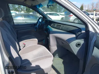 1996 Ford Windstar GL with VIN 2FMDA5148TBB09866, listed as a IAAI auction lot 41738735 with 160,363 mi miles and . Bid and sale history available at carsss.com. Image 5.