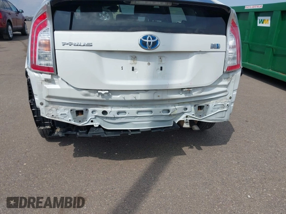 2013 Toyota Prius One with VIN JTDKN3DU3D5642908, listed as a IAAI auction lot 42079977 with 151,986 mi miles and . Bid and sale history available at carsss.com. Image 6.