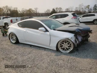 2015 Hyundai Genesis Coupe 3.8L Base z VIN KMHHT6KJ8FU125201, wystawiony jako Copart lot #50870815 z przebiegiem 139 802 mil mil oraz Szkody całkowita. Historia ofert i sprzedaży dostępna na DreamBid. Obrazek 4.