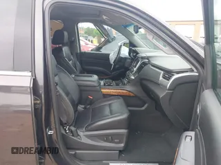 2016 Chevrolet Tahoe LTZ z VIN 1GNSKCKC3GR112445, wystawiony jako IAAI lot #42312996 z przebiegiem 107 511 mil mil oraz . Historia ofert i sprzedaży dostępna na DreamBid. Obrazek 5.