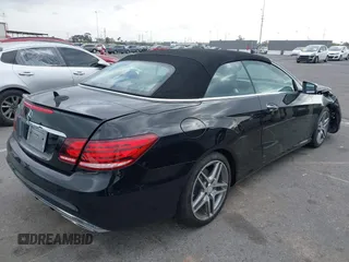 2016 Mercedes-Benz E with VIN WDDKK6FF7GF339417, listed as a IAAI auction lot 42111352 with 59,859 mi miles. Bid and sale history available at carsss.com. Image 4.