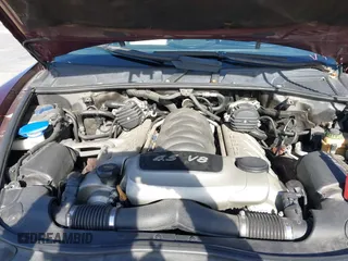 2004 Porsche Cayenne S with VIN WP1AB29P94LA64051, listed as a IAAI auction lot 41226699 with 130,947 mi miles. Bid and sale history available at carsss.com. Image 10.