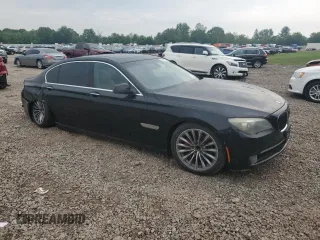 2011 BMW 7 Series 740Li z VIN WBAKB4C55BC574335, wystawiony jako Copart lot #59947785 z przebiegiem 106 366 mil mil oraz Szkoda całkowita • Salvage title. Historia ofert i sprzedaży dostępna na DreamBid. Obrazek 4.