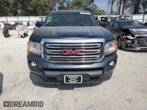 2019 GMC Canyon 4WD SLE with VIN 1GTG6CEN1K1129624, listed as a Copart auction lot 44106575 with 106,734 mi miles and Salvage Title. Bid and sale history available at carsss.com. Image 5.