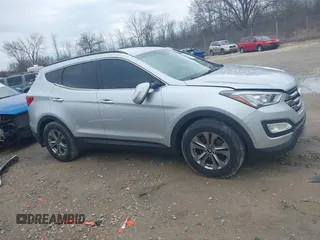 2016 Hyundai Santa Fe z VIN 5XYZU3LB0GG327660, wystawiony jako IAAI lot #42080530 z przebiegiem 109 602 mil mil oraz . Historia ofert i sprzedaży dostępna na DreamBid. Obrazek 14.