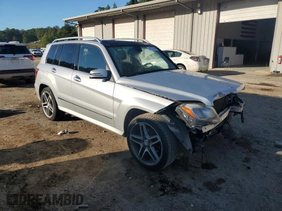 2014 Mercedes-Benz GLK 350 with VIN WDCGG5HBXEG210062, listed as a Copart auction lot 74727644 with 160,984 mi miles and Salvage Title. Bid and sale history available at DreamBid. Image 4.