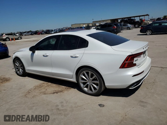 2021 Volvo S60 Momentum with VIN 7JR102FZ5MG108585, listed as a Copart auction lot 47797984 with 47,160 mi miles. Bid and sale history available at carsss.com. Image 2.