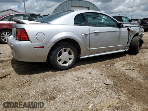 2001 Ford Mustang Standard with VIN 1FAFP40491F135093, listed as a Copart auction lot 59733575 with Not provided miles and Salvage title. Bid and sale history available at DreamBid. Image 3.