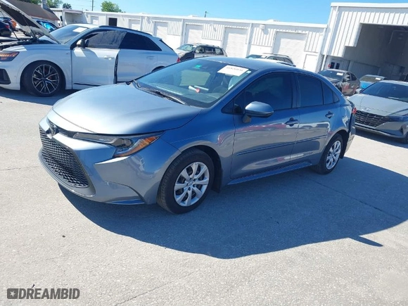 2022 Toyota Corolla LE with VIN JTDEPMAE5NJ225826, listed as a IAAI auction lot 41826036 with 32,585 mi miles. Bid and sale history available at carsss.com. Image 2.
