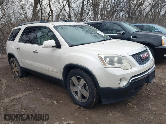 2012 GMC Acadia SLT2 with VIN 1GKKRSED3CJ338615, listed as a IAAI auction lot 41554642 with 178,707 mi miles. Bid and sale history available at carsss.com. Image 1.
