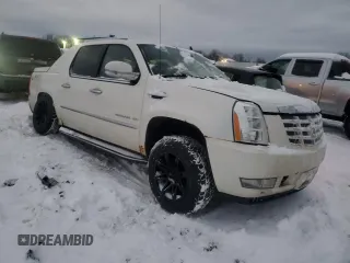 2012 Cadillac Escalade EXT Luxury with VIN 3GYT4MEF6CG144877, listed as a Copart auction lot 87723075 with 198,137 mi miles and Salvage Title. Bid and sale history available at carsss.com. Image 4.