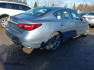 2018 Infiniti Q50 Hybrid Premium with VIN JN1AV7AR7JM540051, listed as a IAAI auction lot 41488180 with 1,110 mi miles and . Bid and sale history available at carsss.com. Image 4.