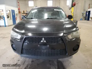 2011 Mitsubishi Outlander ES with VIN JA4AS2AWXBU023692, listed as a Copart auction lot 52717235 with 168,957 mi miles and Clean Title. Bid and sale history available at carsss.com. Image 5.