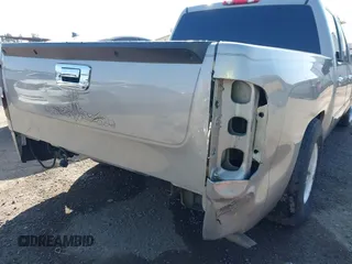 2007 Chevrolet Silverado 1500 LS with VIN 3GCEC13C87G516170, listed as a IAAI auction lot 42163134 with 185,591 mi miles and . Bid and sale history available at DreamBid. Image 6.