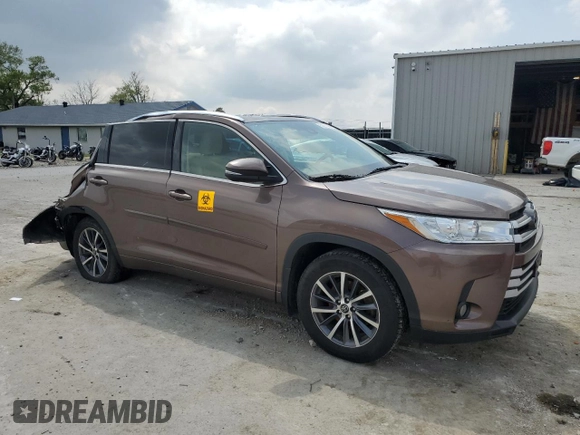 2018 Toyota Highlander SE with VIN 5TDKZRFH5JS276270, listed as a Copart auction lot 52291865 with 177,857 mi miles and Salvage title. Bid and sale history available at DreamBid. Image 4.