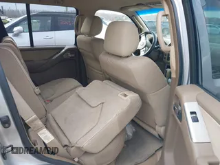 2007 Nissan Pathfinder SE z VIN 5N1AR18W77C613326, wystawiony jako IAAI lot #40773435 z przebiegiem 153 858 mil mil oraz . Historia ofert i sprzedaży dostępna na DreamBid. Obrazek 8.