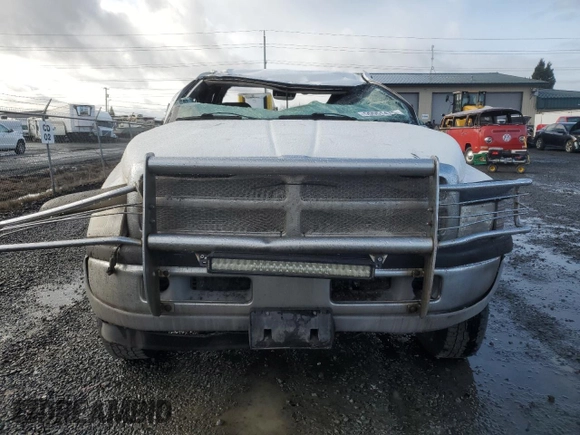 1998 Dodge 2500 with VIN 1B7KF2366WJ246332, listed as a Copart auction lot 50051475 with Not Provided miles and Salvage Title. Bid and sale history available at DreamBid. Image 5.