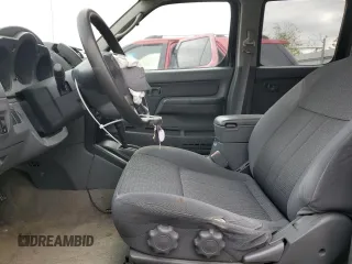 2004 Nissan Frontier XE z VIN 1N6ED27T04C465904, wystawiony jako Copart lot #84096194 z przebiegiem 194 275 mil mil oraz Szkoda całkowita • Salvage title. Historia ofert i sprzedaży dostępna na DreamBid. Obrazek 7.