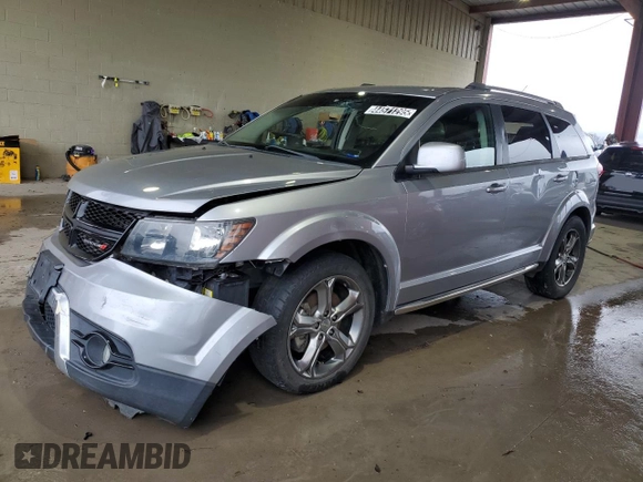 2017 Dodge Journey Crossroad Plus with VIN 3C4PDCGG5HT590072, listed as a Copart auction lot 44571295 with 0 mi miles and Clean Title. Bid and sale history available at carsss.com. Image 1.