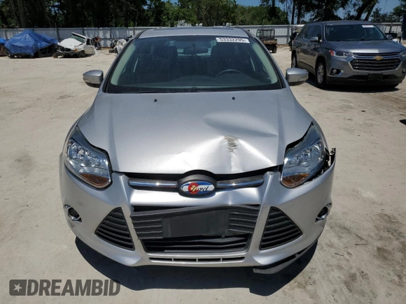2013 Ford Focus SE with VIN 1FADP3K23DL114680, listed as a Copart auction lot 53332295 with 37,046 mi miles and Salvage Title. Bid and sale history available at carsss.com. Image 5.