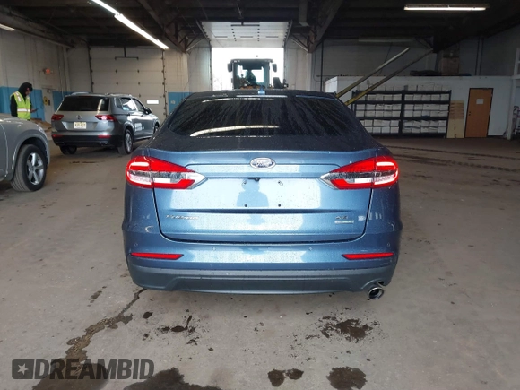 2019 Ford Fusion SEL with VIN 3FA6P0CD6KR145380, listed as a IAAI auction lot 40911980 with 58,825 mi miles. Bid and sale history available at carsss.com. Image 16.
