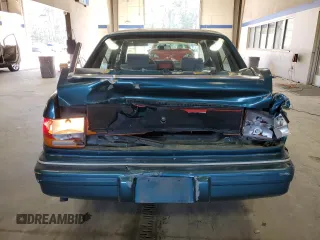 1994 Dodge Spirit Highline z VIN 1B3AA4636RF148742, wystawiony jako Copart lot #45249505 z przebiegiem 89 040 mil mil oraz Szkody całkowita. Historia ofert i sprzedaży dostępna na DreamBid. Obrazek 6.