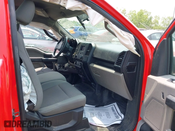 2018 Ford F-150 XL с VIN 1FTMF1CB5JKC73458, выставлен на аукционе IAAI как лот 42409236 с пробегом Не указан миль и . История ставок и продаж доступна на DreamBid. Изображение 5.