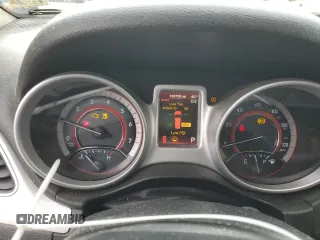 2018 Dodge Journey SE with VIN 3C4PDCAB7JT445621, listed as a Copart auction lot 43879445 with 100,700 mi miles and Salvage Title. Bid and sale history available at carsss.com. Image 9.