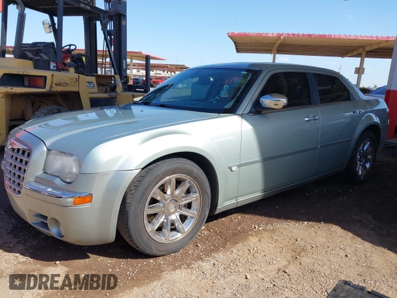 2006 Chrysler 300 C with VIN 2C3LA63H46H290377, listed as a IAAI auction lot 42035128 with 103,847 mi miles and . Bid and sale history available at carsss.com. Image 2.