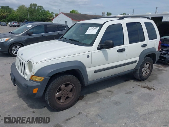 2007 Jeep Liberty Sport with VIN 1J4GL48K57W561086, listed as a IAAI auction lot 42094277 with 172,867 mi miles. Bid and sale history available at carsss.com. Image 2.
