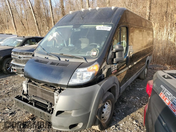 2018 Ram ProMaster Cargo with VIN 3C6URVJG8JE108270, listed as a Copart auction lot 46243125 with 43,752 mi miles and Salvage Title. Bid and sale history available at carsss.com. Image 1.