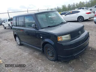 2006 Scion xB with VIN JTLKT334164070614, listed as a IAAI auction lot 42088102 with 148,413 mi miles. Bid and sale history available at carsss.com. Image 1.