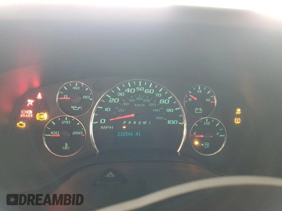 2018 Chevrolet Express Cargo Van with VIN 1GCWGAFP8J1266815, listed as a Copart auction lot 86369234 with 236,594 mi miles and Salvage Title. Bid and sale history available at carsss.com. Image 9.