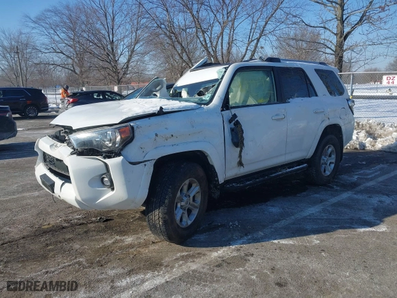 2022 Toyota 4Runner SR5 Premium with VIN JTENU5JR0N6058842, listed as a IAAI auction lot 41405515 with 27,480 mi miles. Bid and sale history available at carsss.com. Image 17.