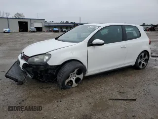 2011 Volkswagen GTI w/Sunroof z VIN WVWFV7AJ2BW088965, wystawiony jako Copart lot #86633634 z przebiegiem 139 017 mil mil oraz Szkoda całkowita • Salvage title. Historia ofert i sprzedaży dostępna na DreamBid. Obrazek 1.