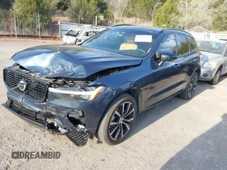 2023 Volvo XC60 z VIN YV4L12DX3P1278289, wystawiony jako IAAI lot #41889608 z przebiegiem 27 191 mil mil oraz . Historia ofert i sprzedaży dostępna na DreamBid. Obrazek 17.