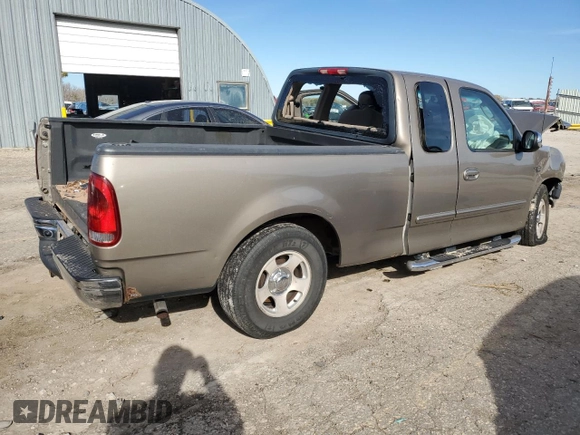 2002 Ford F-150 XL with VIN 1FTRX17262NC01116, listed as a Copart auction lot 80326534 with 0 mi miles and Salvage Title. Bid and sale history available at carsss.com. Image 3.