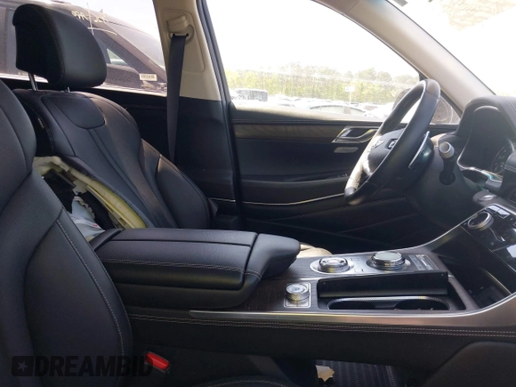 2024 Genesis GV80 with VIN KMUHBDSB3RU174036, listed as a IAAI auction lot 41992632 with 40,352 mi miles and . Bid and sale history available at DreamBid. Image 5.