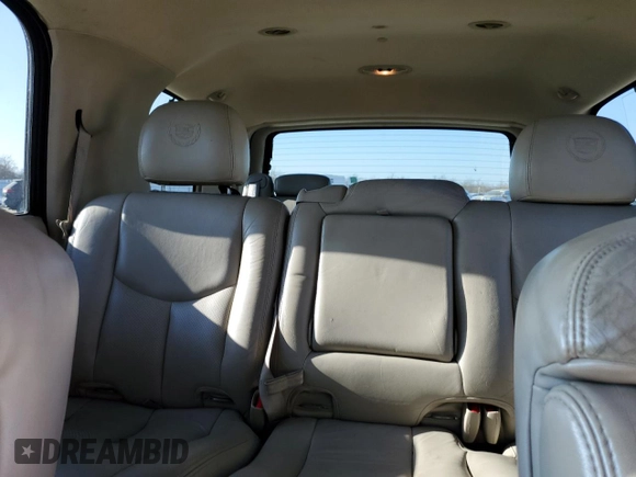 2003 Cadillac Escalade with VIN 1GYEC63T43R157689, listed as a Copart auction lot 88749145 with 138,905 mi miles and Salvage title. Bid and sale history available at DreamBid. Image 10.