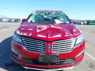 2017 Lincoln MKC Reserve z VIN 5LMCJ3D92HUL32281, wystawiony jako IAAI lot #41931033 z przebiegiem 50 683 mil mil oraz . Historia ofert i sprzedaży dostępna na DreamBid. Obrazek 6.