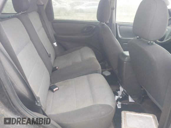 2006 Ford Escape XLS with VIN 1FMYU02Z06KA02505, listed as a IAAI auction lot 42403825 with 261,939 mi miles and . Bid and sale history available at DreamBid. Image 8.