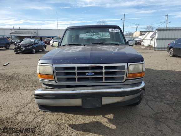 1994 Ford Bronco Custom with VIN 1FMEU15H6RLA30450, listed as a Copart auction lot 87583125 with 268,581 mi miles and Salvage Title. Bid and sale history available at carsss.com. Image 5.