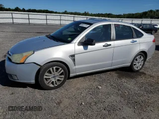2008 Ford Focus SE with VIN 1FAHP35NX8W169414, listed as a Copart auction lot 69631114 with 162,233 mi miles and Clean Title. Bid and sale history available at carsss.com. Image 1.