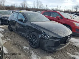 2020 Mazda Mazda3 Hatchback with VIN JM1BPALM0L1172973, listed as a Copart auction lot 87398124 with 21,295 mi miles and Salvage Title. Bid and sale history available at carsss.com. Image 4.