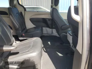 2020 Chrysler Pacifica Touring L with VIN 2C4RC1BG2LR110816, listed as a Copart auction lot 58183415 with 47,184 mi miles and Salvage title. Bid and sale history available at DreamBid. Image 11.