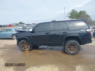 2016 Toyota 4Runner Limited with VIN JTEBU5JR0G5406389, listed as a IAAI auction lot 41598804 with 133,534 mi miles and . Bid and sale history available at DreamBid. Image 14.